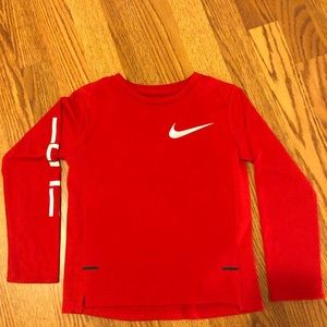 Nike Dri-Fit Boys long sleeve shirt: Size 4/5